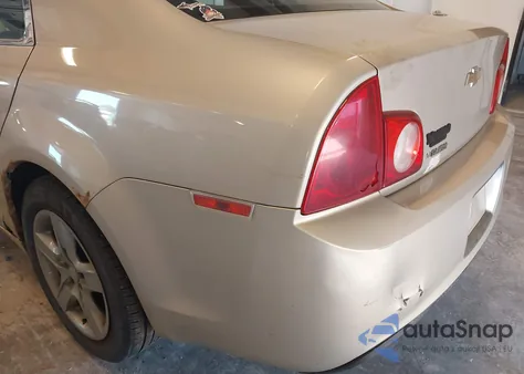 2010 Chevrolet Malibu Ls z USA, uszkodzony, nr VIN 1G1ZB5EB5AF162819